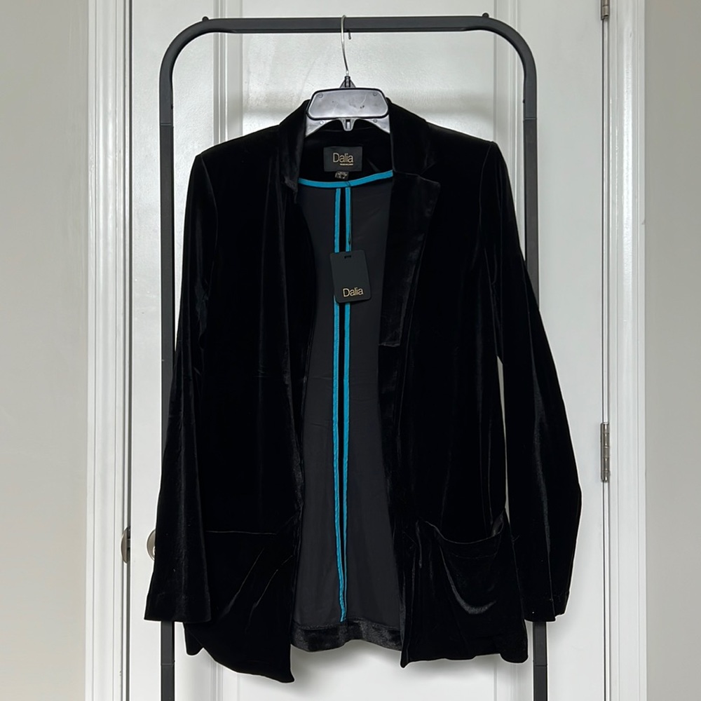 NWT Dalia Velvet Blazer XS